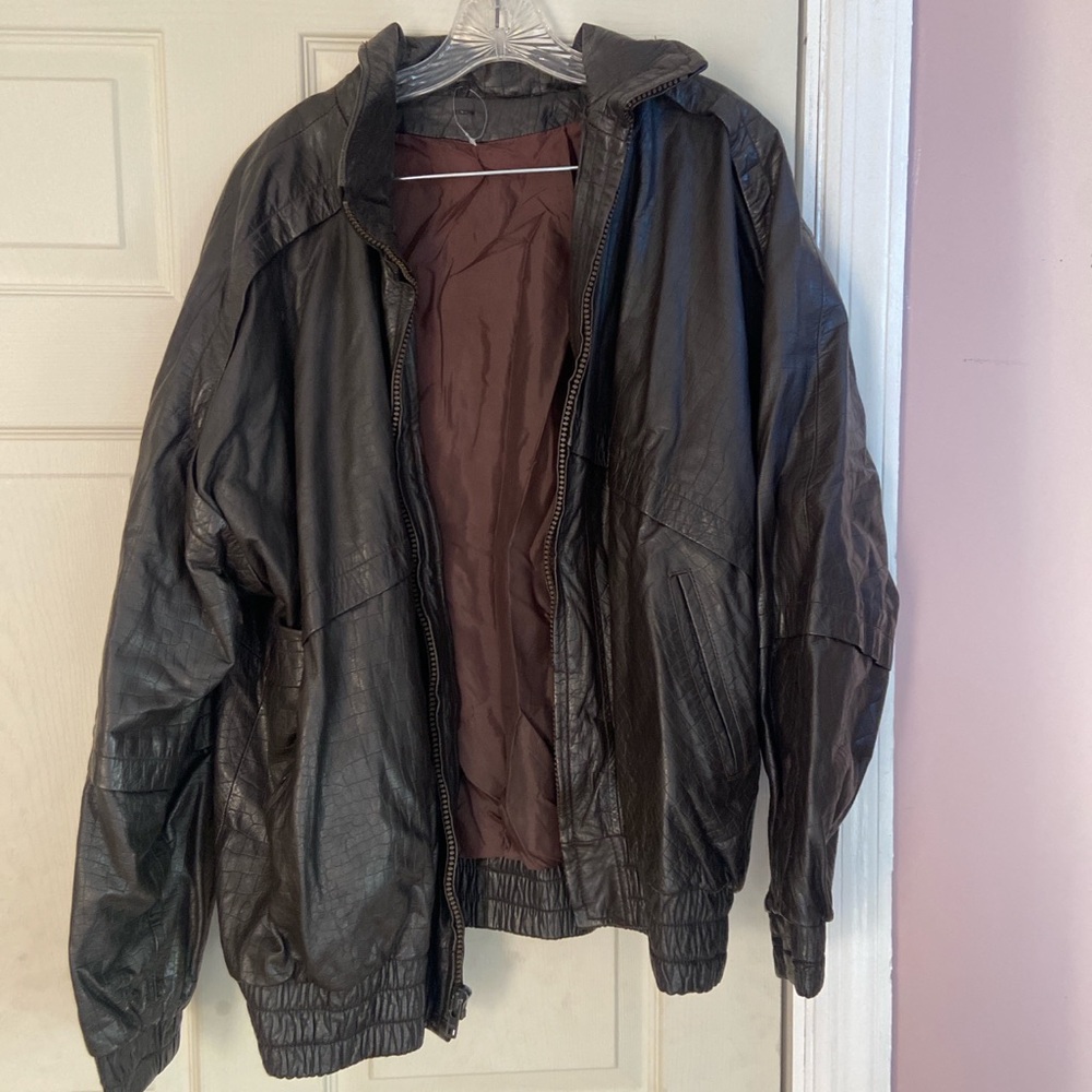 Vintage brown leather bomber jacket